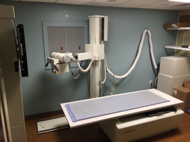 ﻿2013 Universal X-Ray Room with Elevating Table